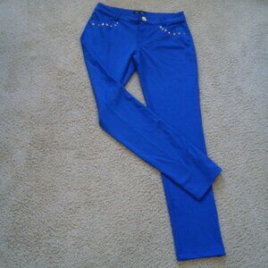 Focus 2000 Blue with Gold Accent Pants Size 8